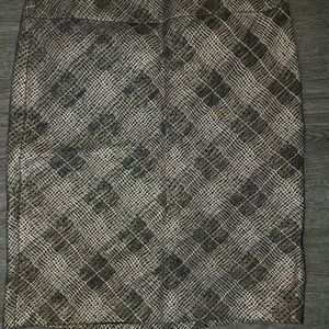 The Limited skirt size 4